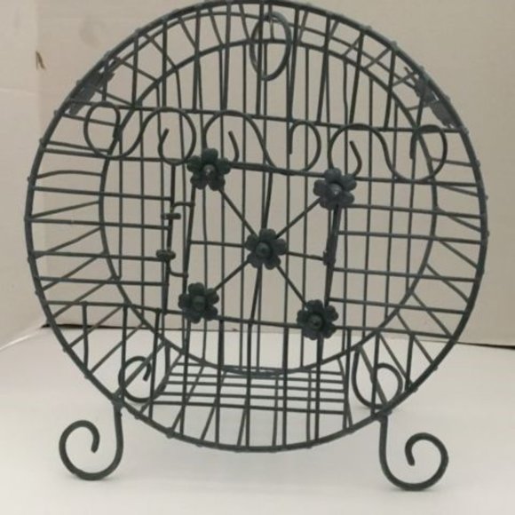 Round Metal Hamster Gerbil Bird Cage Or Faux Pet Home or Office Decor Metal New - Picture 1 of 1